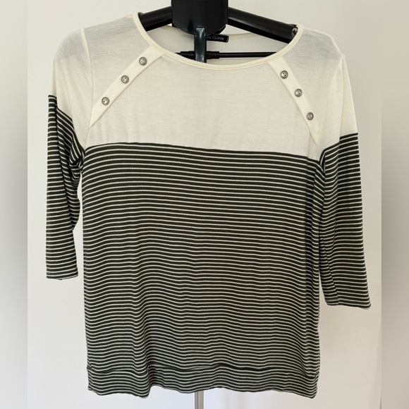 Pink Clover Tops - Pink Clover Luna Top | Shoulder Button Detail | Striped Hem | Size Medium